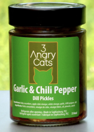 Garlic & Chili Pepper Dill Pickles ~ 3 Angry Cats