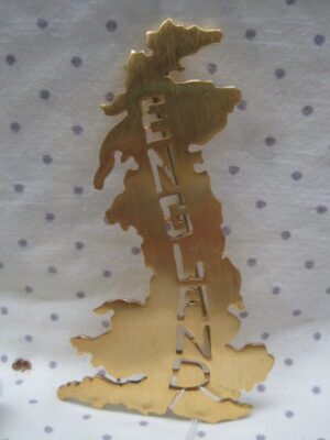 Gold Tone "Map of England" Brooch/Pin - Image 2