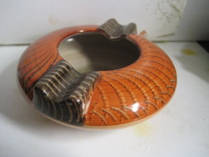 Shelley Ashtrays - handpainted - Image 15