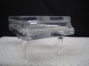 Cristal D' Argues France 24%Lead Crystal Grand Piano Trinket Box - Image 2