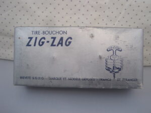 Zig - Zag Wine Opener Tire Bochon Original in Box - France - Image 4