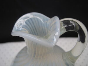 Opalescent White Swirl Victoria Glass Cruet - Image 3