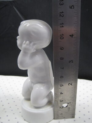 Child "Ear Ache" Figurine - Denmark - Image 2