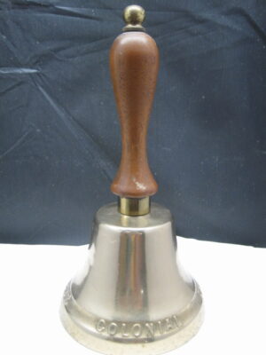 Colonial Company (USA) Brass Bell - Wooden handle 1922-1932 - Image 3