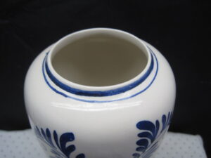 Delft Vase - handpainted signed - Image 4