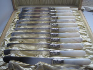 Gorham Silver Set 12 Mother of Pearl Fruit Knives in original case