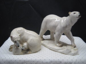 Portman Studio Polar Bear Sculptures (pair)