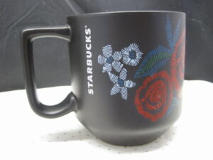 Starbucks 2019 Red Rose Valentines Day Mug