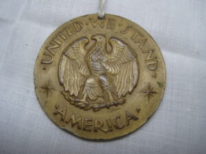 WW2 Saint George Of England United We Stand America Bronze Medallion Pendant - Image 6