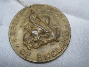 WW2 Saint George Of England United We Stand America Bronze Medallion Pendant