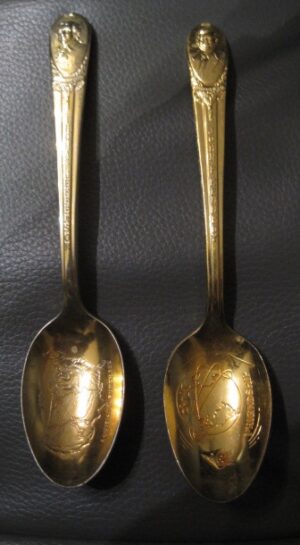 Gold Plated Presidential Spoons Wm Rogers Mfg Co Silver Plate (Kennedy / Jefferson)