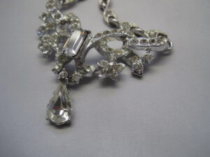 Rhinestone Tear Drop Bow Necklace with Rhinestone studded chain - 1940s