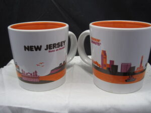 Pair New Jersey Dunkin'Donuts mugs - Image 2