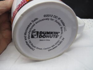 Pair New Jersey Dunkin'Donuts mugs - Image 5