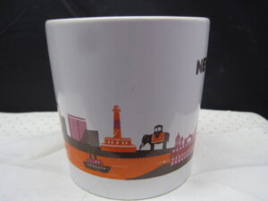 Pair New Jersey Dunkin'Donuts mugs - Image 6