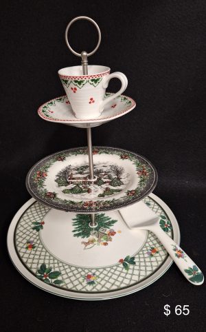 Piatti Matti - 3 Tiered Christmas Platter with server