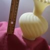 Fenton Satin Custard Swirl Vase - Image 4
