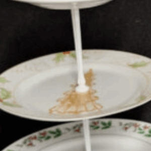 Alternative view of Piatti Matti - 3 Tiered Christmas Themed Platters