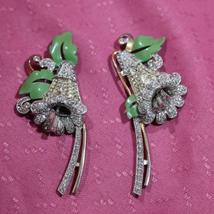 Alternative view of Coro Bell Flower Duette Trembler Clip Brooch ~