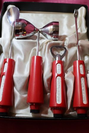 Shields Fifth Avenue Dial-a-Drink Bar Barware Tools Set - original box
