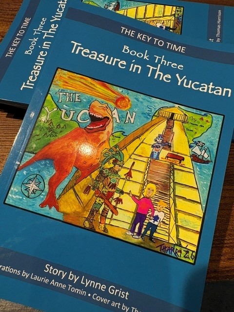 "Treasure in the Yucatan - Book 3" - Lynne Grist